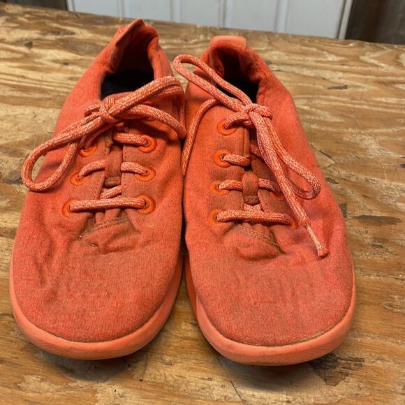 AllBirds wool runners woman’s orange tennis shoes in size 8 - Picture 2 of 10